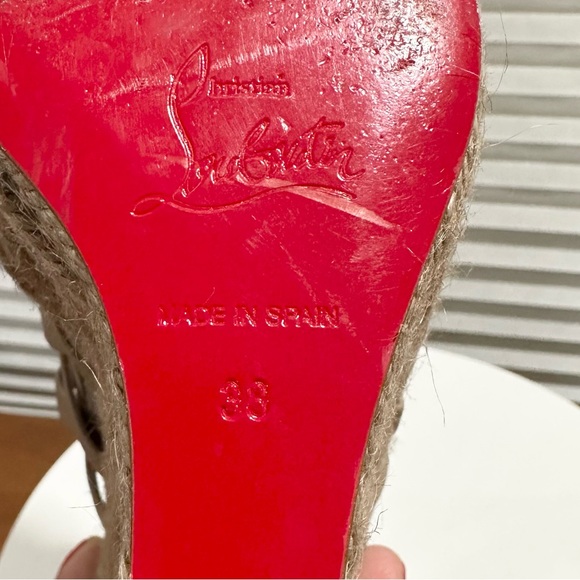 🌺CHRISTIAN LOUBOUTIN🌺 Tramontagne Red Sole Wedge
Sandal Beige Size:38 - Picture 13 of 14